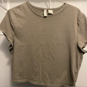 H&M tee